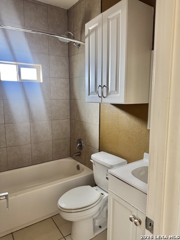3026 Laura Property Photo 9