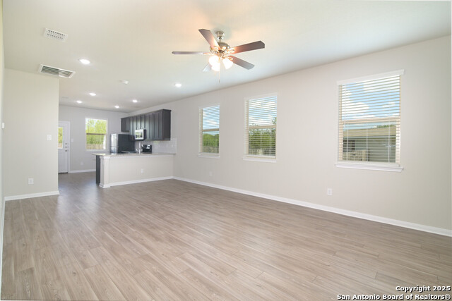 209 Joseph Cir Property Photo 5