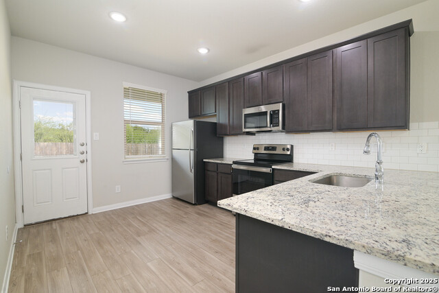209 Joseph Cir Property Photo 7