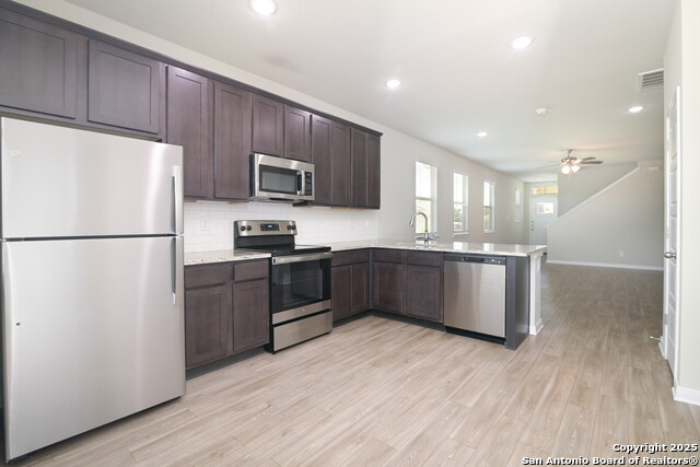 209 Joseph Cir Property Photo 8