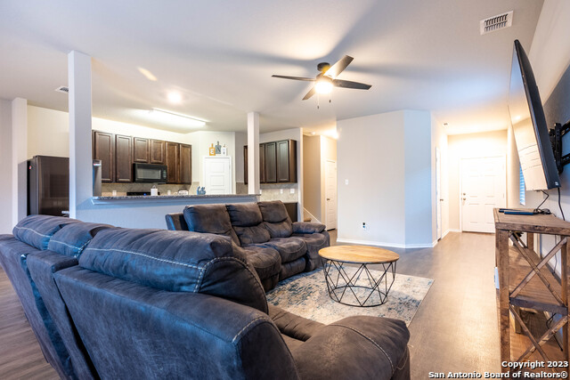 10428 Green Pr Property Photo 9