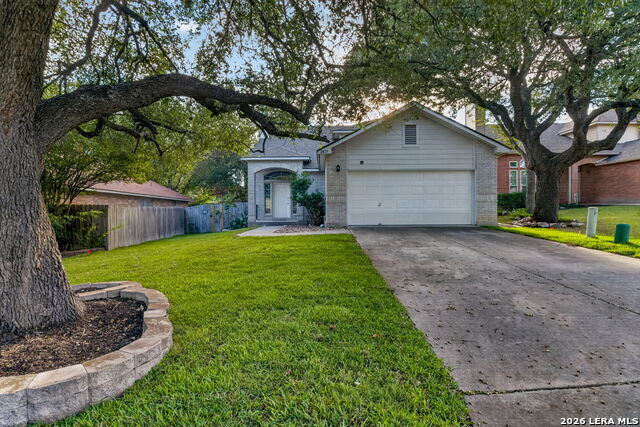 2829 Berry Trace Property Photo 1