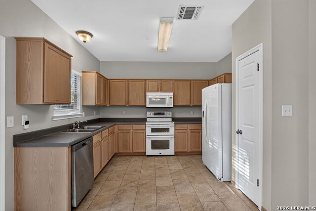 2829 Berry Trace Property Photo 10