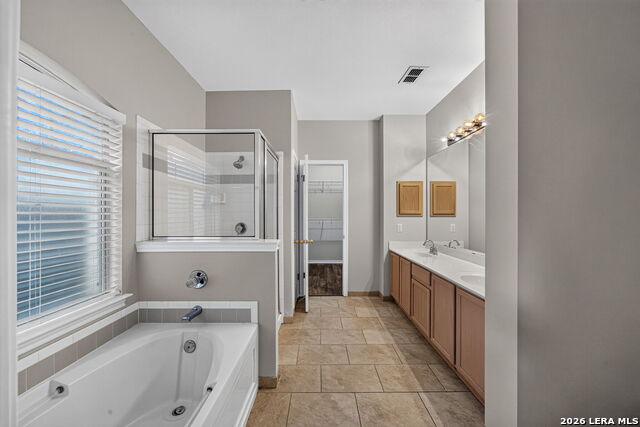 2829 Berry Trace Property Photo 25