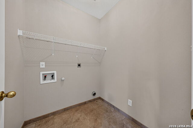 2829 Berry Trace Property Photo 29