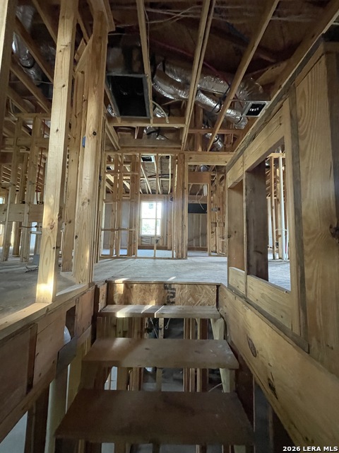 328 Primrose Property Photo 6