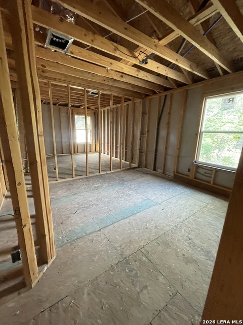 328 Primrose Property Photo 12