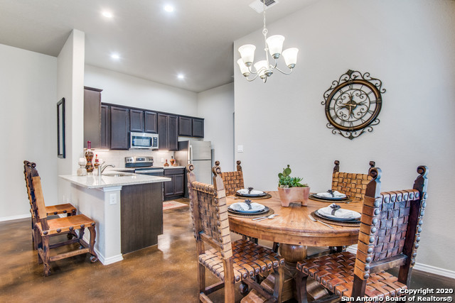 1137 Burek Cross Property Photo 7