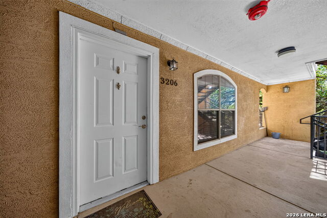 7323 Snowden Rd Property Photo 3