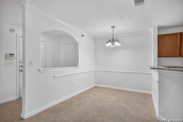 7323 Snowden Rd Property Photo 6