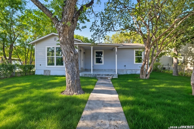 835 Aaron Pl Property Photo 1
