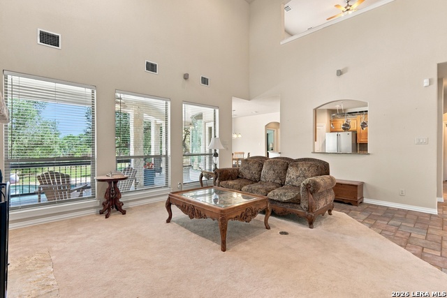 855 Lantana Rdg Property Photo 6