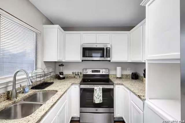 10218 Barron Fld Property Photo 3