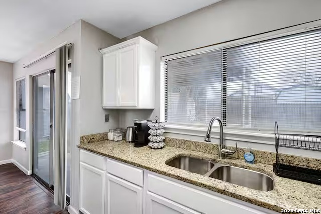 10218 Barron Fld Property Photo 12
