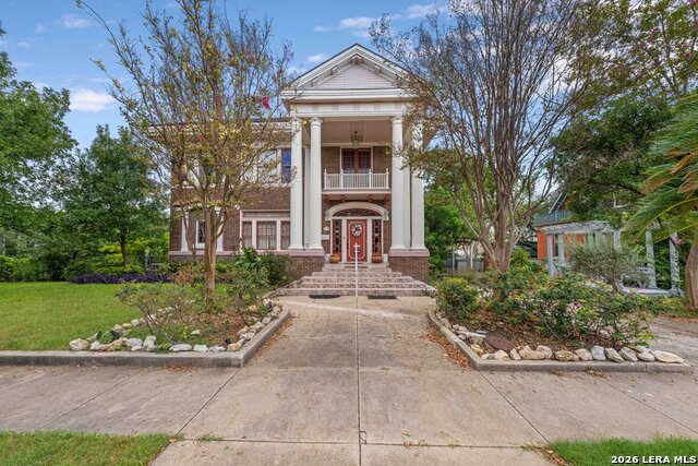 112 E Mistletoe Ave Property Photo 31