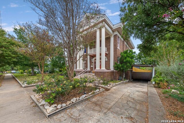 112 E Mistletoe Ave Property Photo 33