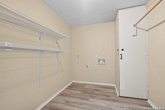 5125 Foxcross Dr Property Photo 10
