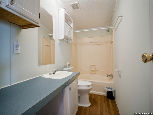 264 County Road 7710 Property Photo 14