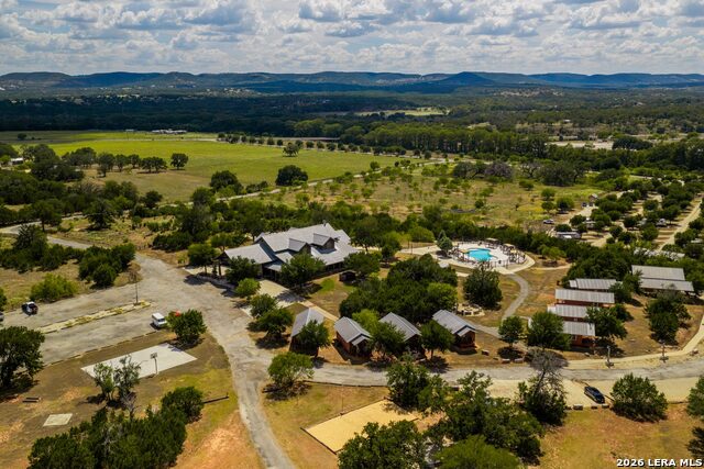 3862 State Highway 16 N Property Photo 3