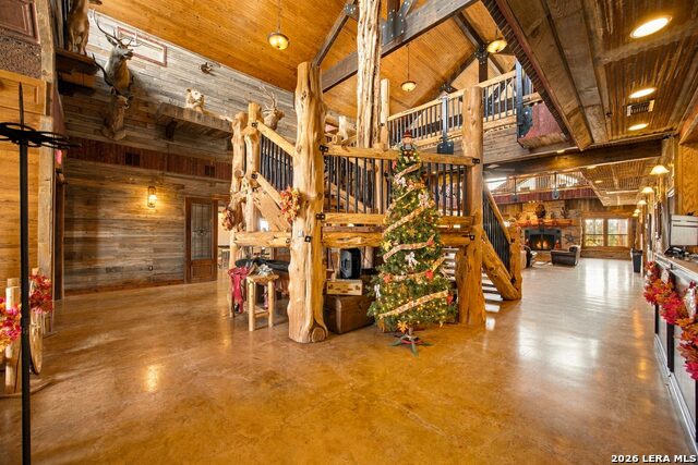 3862 State Highway 16 N Property Photo 9