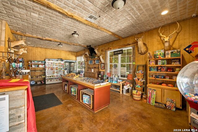 3862 State Highway 16 N Property Photo 17