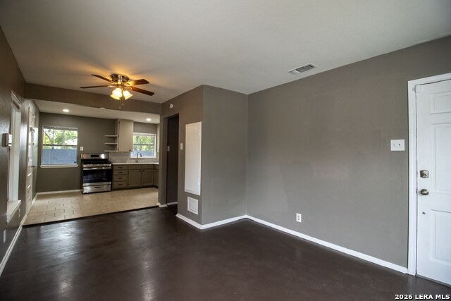 143 Langford Pl Property Photo 3