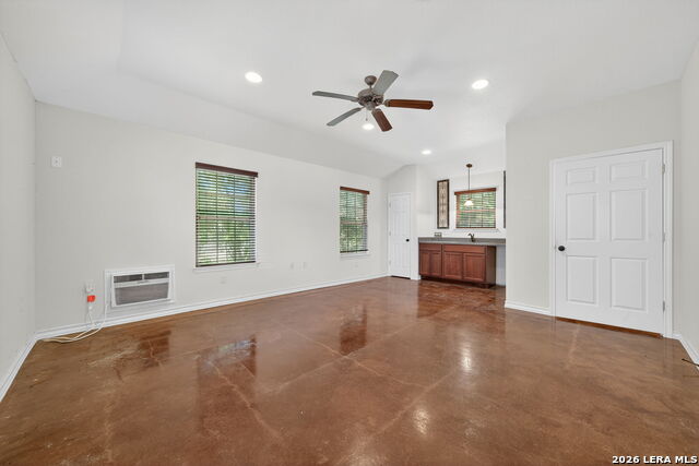 916 E Blanco Rd Property Photo 42