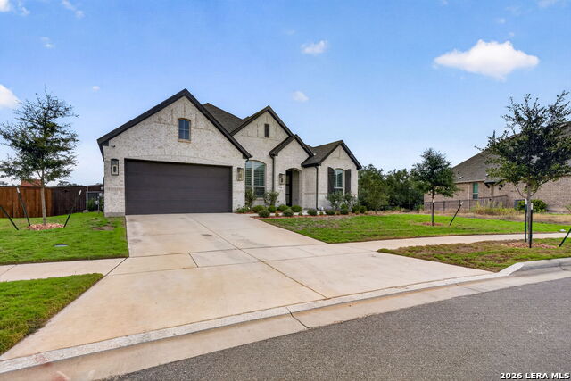 738 Borchers Blvd Property Photo 3