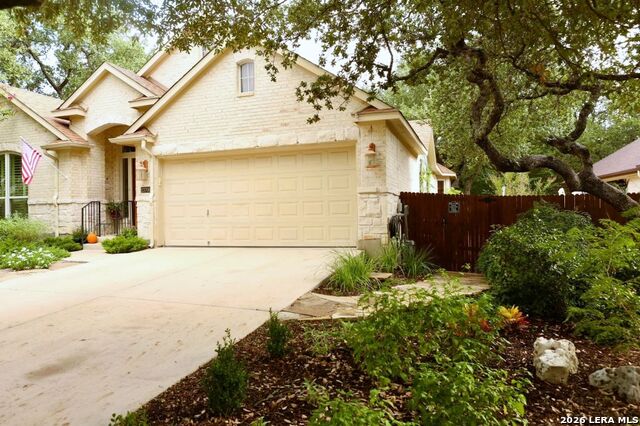 23706 Legend Gln Property Photo 1