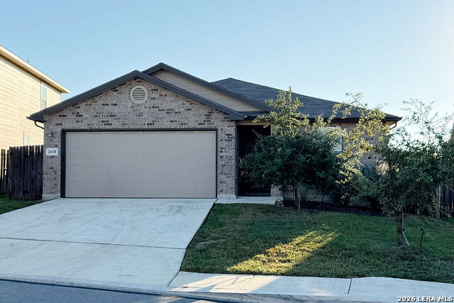 2610 Wentwood Run Property Photo 3