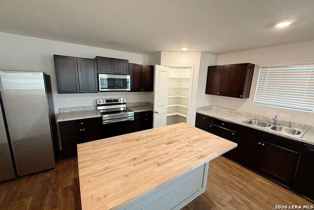2610 Wentwood Run Property Photo 8