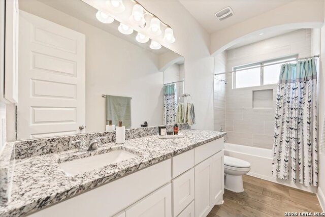345 Misty Sails Property Photo 12