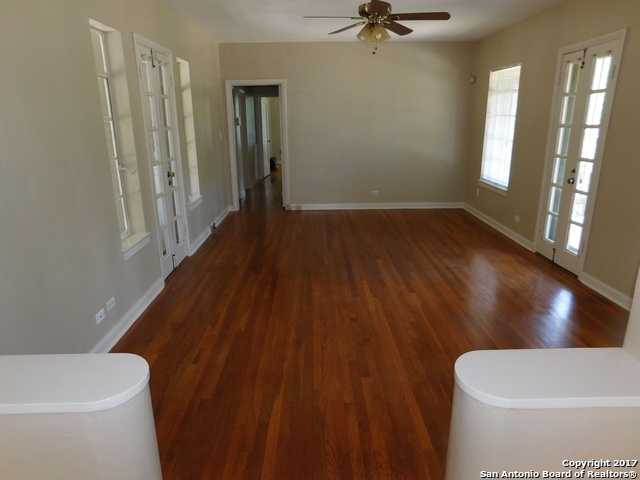 431 Fulton Ave Property Photo 9