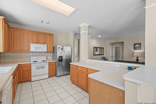 20906 Encino Dawn Property Photo 6