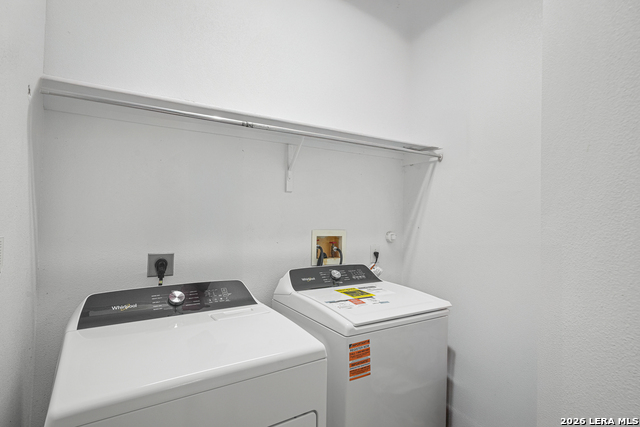20906 Encino Dawn Property Photo 12