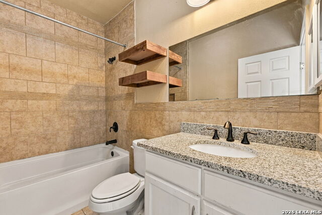 211 Eleanor Property Photo 16