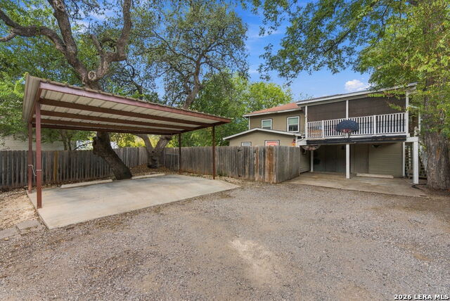 211 Eleanor Property Photo 18