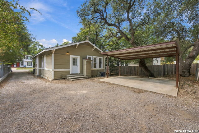 211 Eleanor Property Photo 19