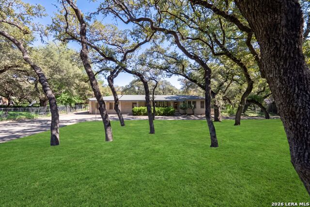 113 Wisteria Property Photo 1