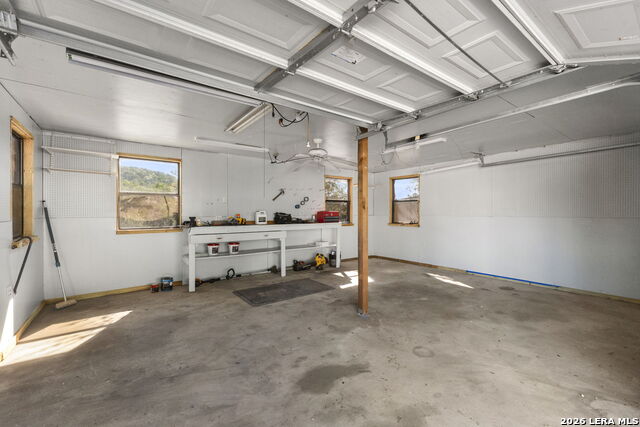 31051 Elise Ann Property Photo 34