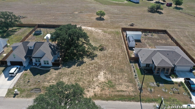 1108 Devine Dr Property Photo 6