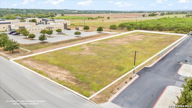 117 Windy Meadows Dr Property Photo 9