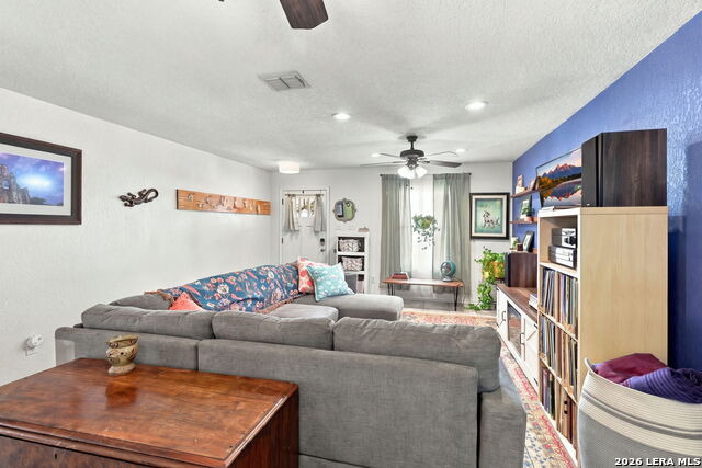 3915 Torey Mesquite Property Photo 5
