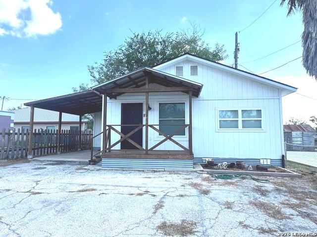 311 W Goodwin St Property Photo 1