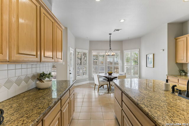 6542 Amber Oak Property Photo 15