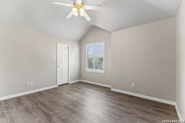 6542 Amber Oak Property Photo 33