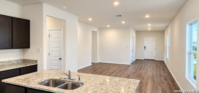 4150 Admirals Bnd Property Photo 6