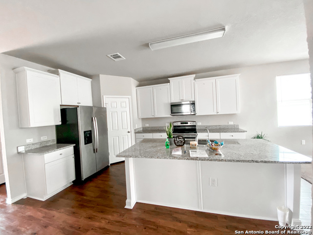 6802 Freedom Hills Property Photo 6