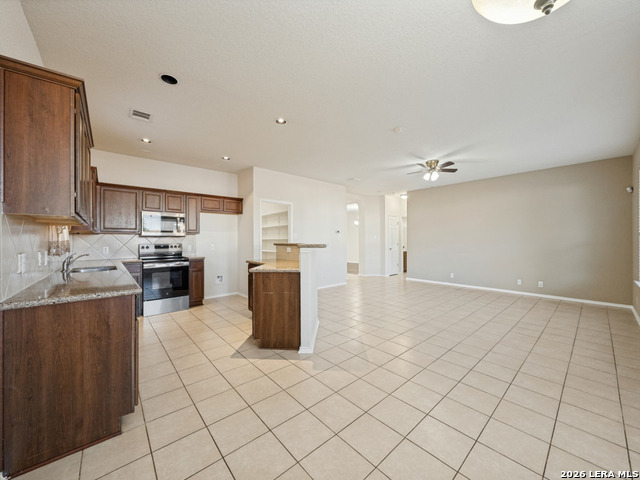 9819 Discovery Dr Property Photo 6
