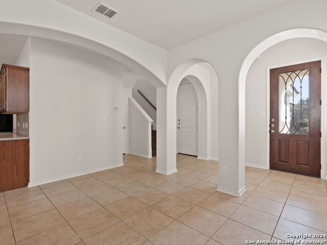 4219 Woodbridge Way Property Photo 7